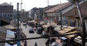 Downtown Siem Reap. Actually more charming than it looks.