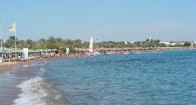 Resort at Sharm El Sheikh - Standard beach hotel on a standard beach